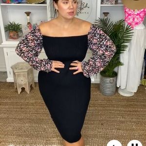 Square neck midi dress with sleeves